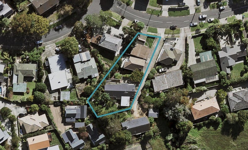 0 , Remuera - Carousel 1