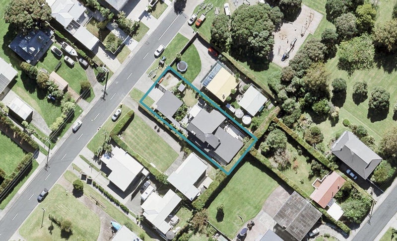 71 Tindalls Bay Road, Tindalls Beach, Whangaparaoa - Carousel 1
