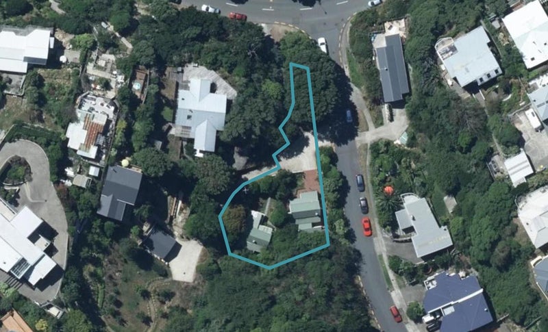 4 Paremata Drive, Paremata, Porirua - Carousel 1