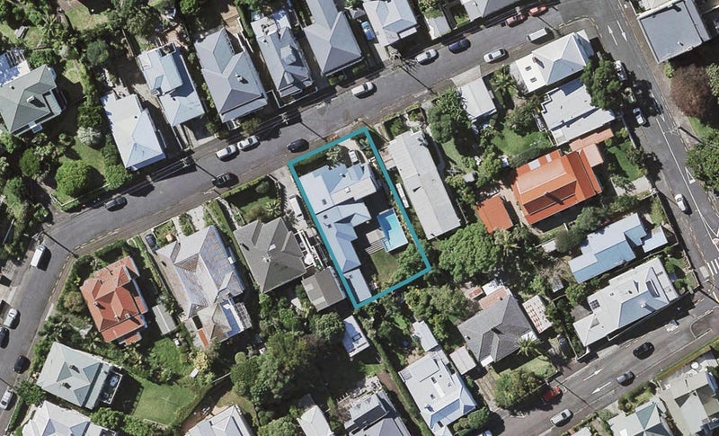 14 St Aubyn Street, Devonport, Auckland - Carousel 1