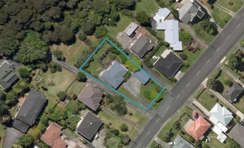 26 Fifth Avenue, Avenues, Whangarei - Carousel 1