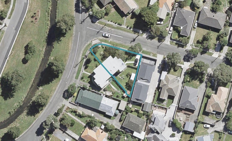 2 Tyndall Street, Waiwhetu, Lower Hutt - Carousel 1