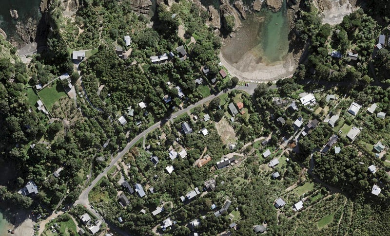 54 Great Barrier Road, Oneroa, Waiheke Island - Carousel 1