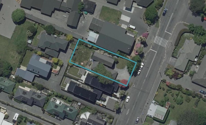 43 Avonhead Road, Avonhead, Christchurch - Carousel 1