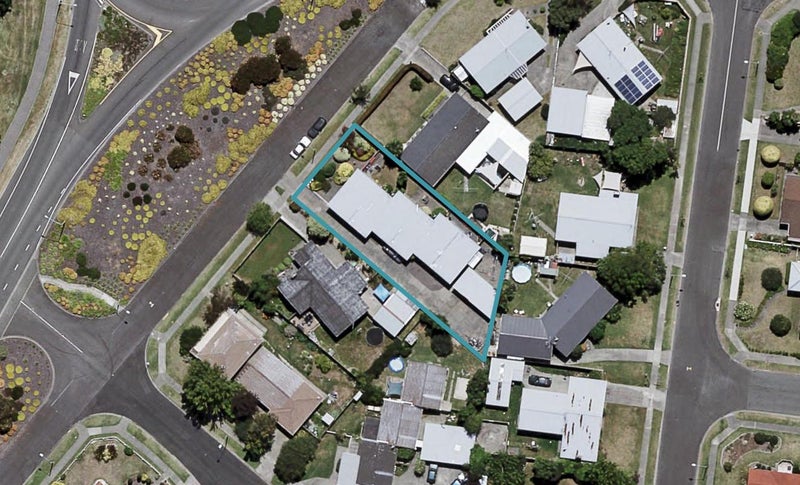 155/151 Westminster Avenue, Tamatea, Napier - Carousel 1