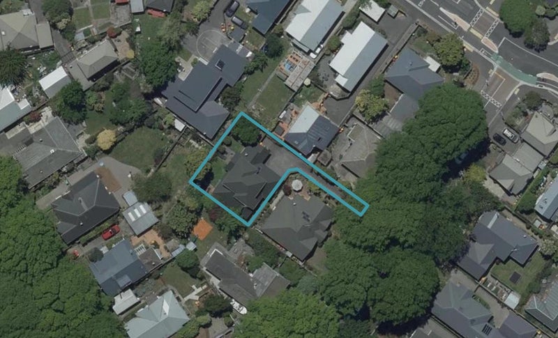 12A Massey Crescent, St Albans, Christchurch - Carousel 1