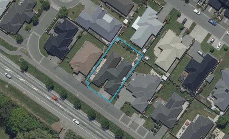 11 Bernice Crescent, Yaldhurst, Christchurch - Carousel 1