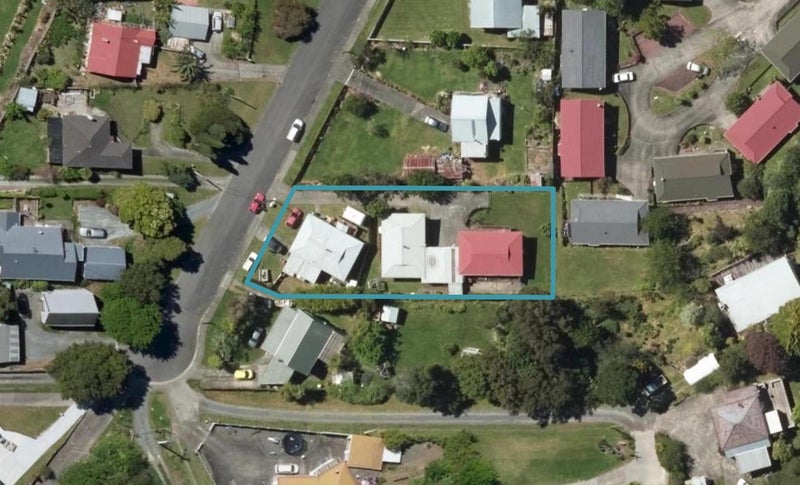 17 Leith Street, Morningside, Whangārei - Carousel 1