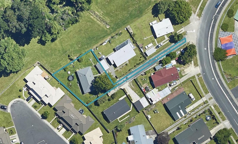 89 Aquarius Drive, Kawaha Point, Rotorua - Carousel 1