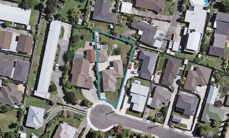 11 Cornwall Road, Taradale, Napier - Carousel 1