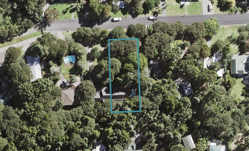 12 Fawcett Road, Laingholm, Auckland - Carousel 1