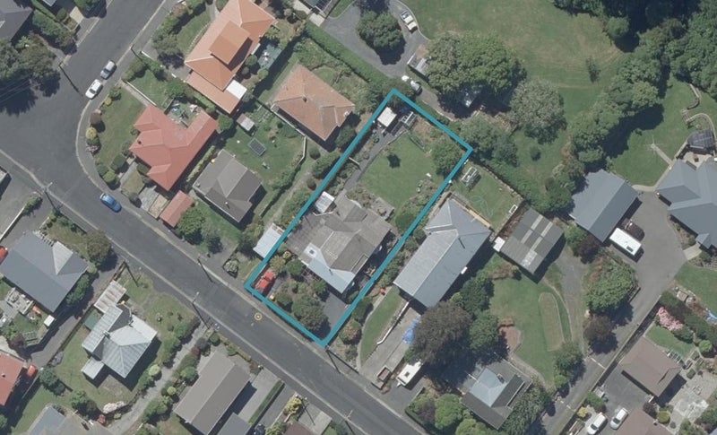 56 Greenock Street, Kaikorai, Dunedin - Carousel 1