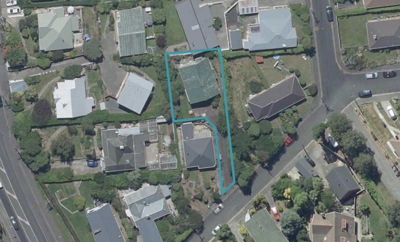5 Cromwell Street, Wakari, Dunedin - Carousel 1