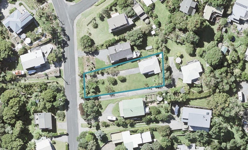 31 Grandview RD, Auckland - Carousel 1