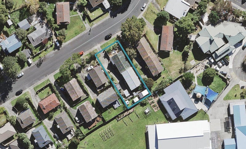 1/129 Lynn Road, Bayview, Auckland - Carousel 1