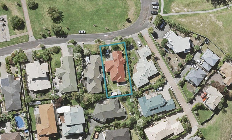 23 Taroka Close, Pinehill, Auckland - Carousel 1