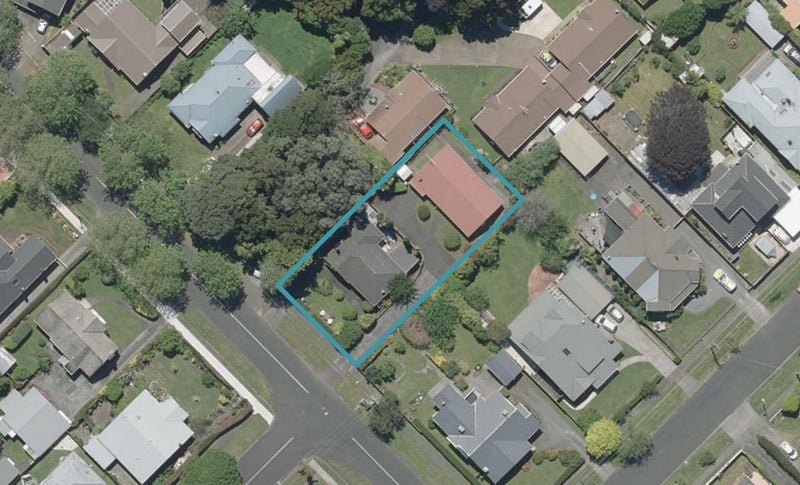 12A Kent Road, Saint Johns Hill, Whanganui - Carousel 1