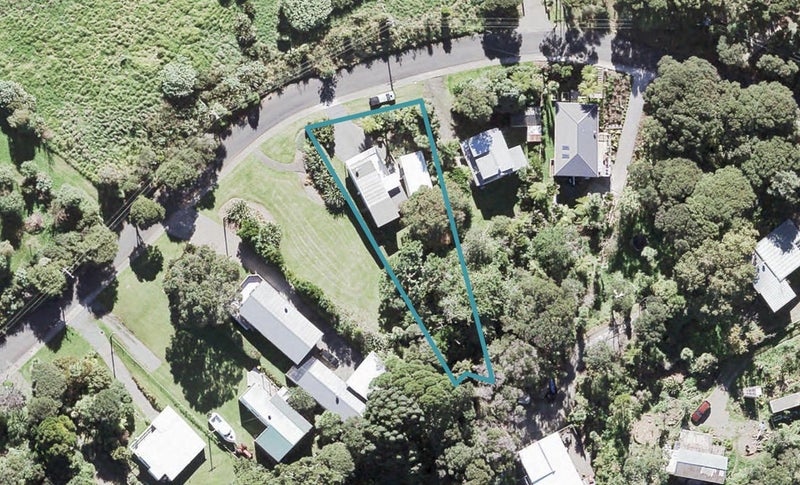33 Upland Road, Huia, Auckland - Carousel 1