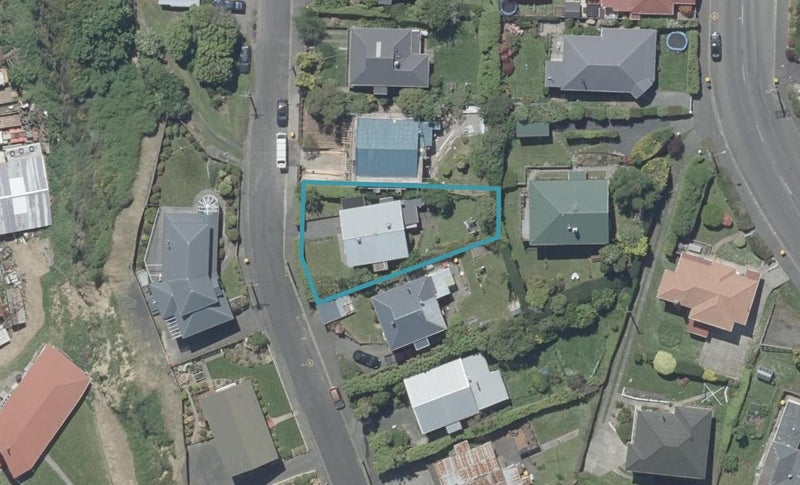 14 Pitcairn Street, Belleknowes, Dunedin - Carousel 1