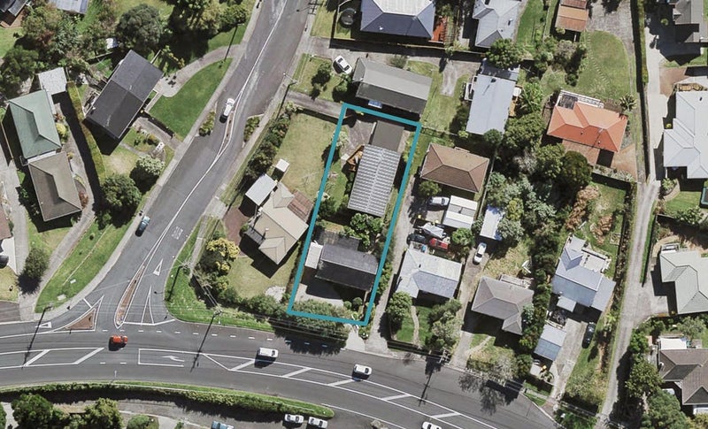 1/353 Wairau Road, Totara Vale, Auckland - Carousel 1