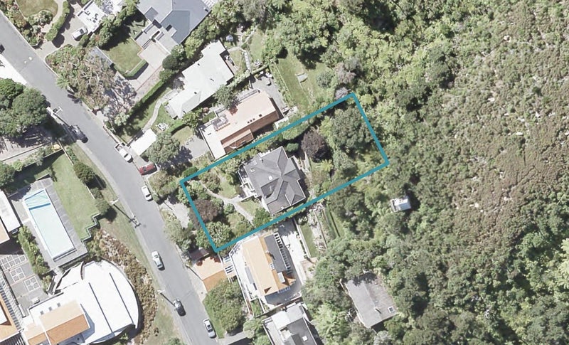 11 Kotari Road, Days Bay, Lower Hutt - Carousel 1