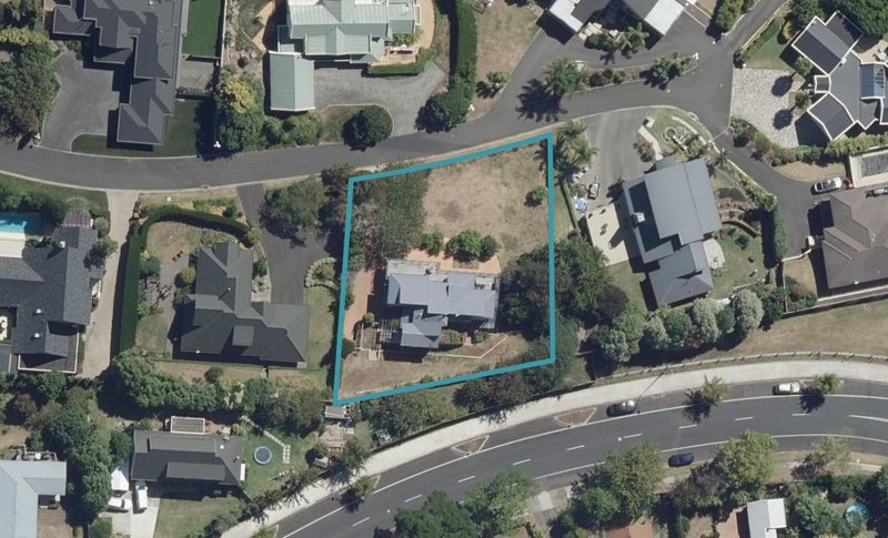 19 River Oaks Place, Pukete, Hamilton - Carousel 1