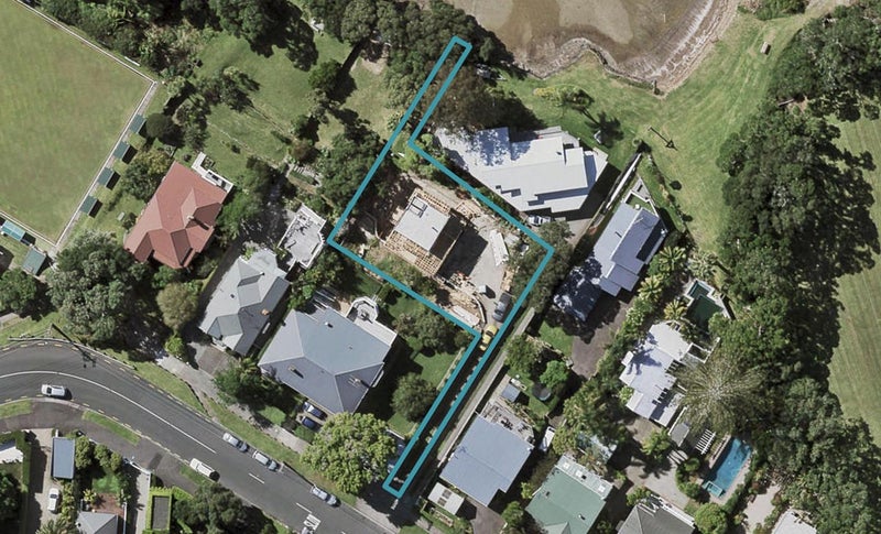 14A Stanley Point Road, Stanley Point, Auckland - Carousel 1