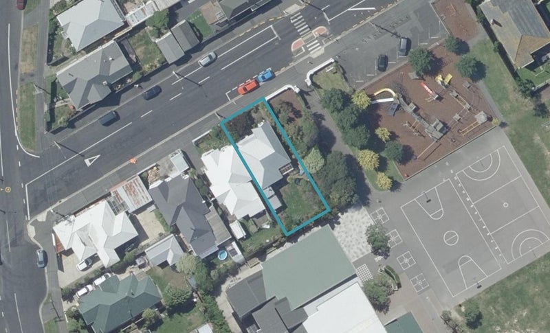 137 Richardson Street, Saint Clair, Dunedin - Carousel 1