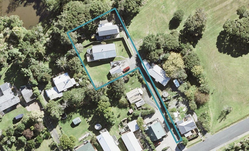 9B Cedar Terrace, Stanmore Bay, Whangaparaoa - Carousel 1