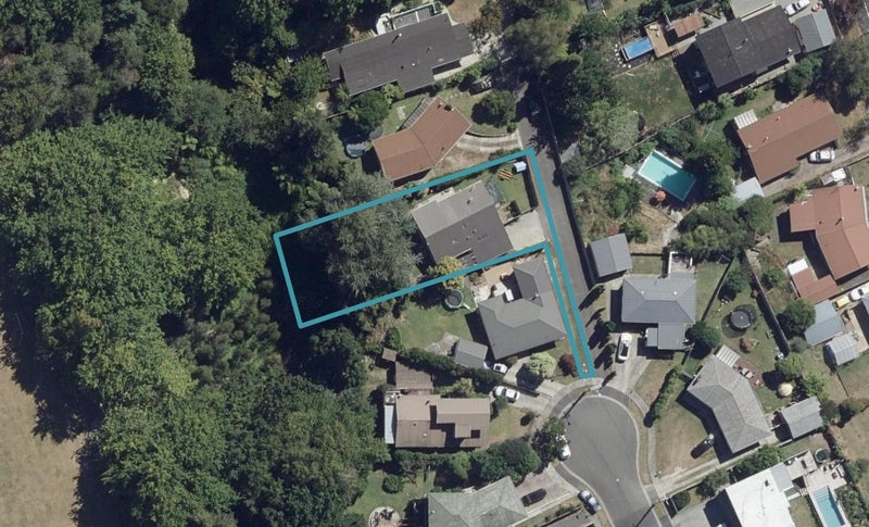 23 Paulette Place, Queenwood, Hamilton - Carousel 1