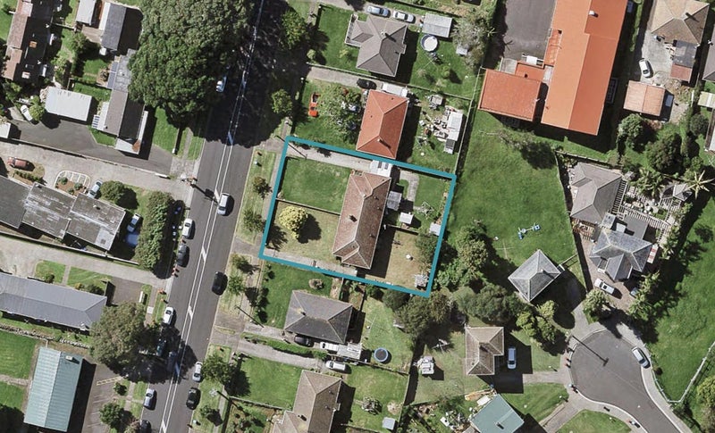 33 Pilkington Road, Panmure, Auckland - Carousel 1