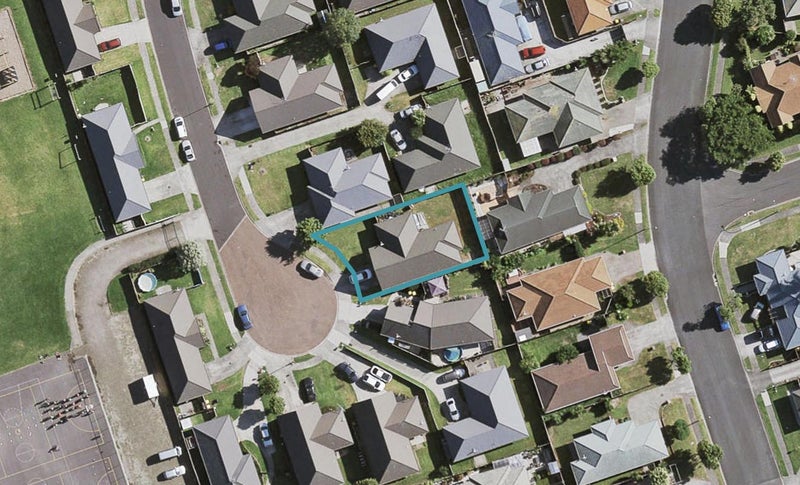 18 Old Park Place, Takanini, Auckland - Carousel 1