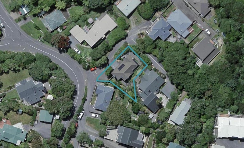 51 Imlay Crescent, Ngaio, Wellington - Carousel 1