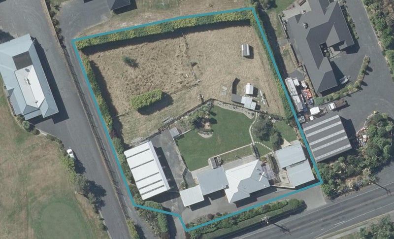 330 Brighton Road, Waldronville, Dunedin - Carousel 1