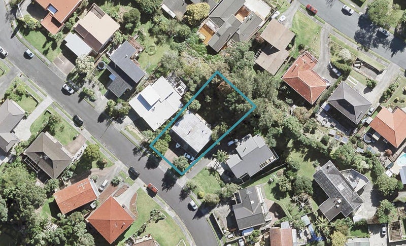 14 Robin Lane, Browns Bay, Auckland - Carousel 1