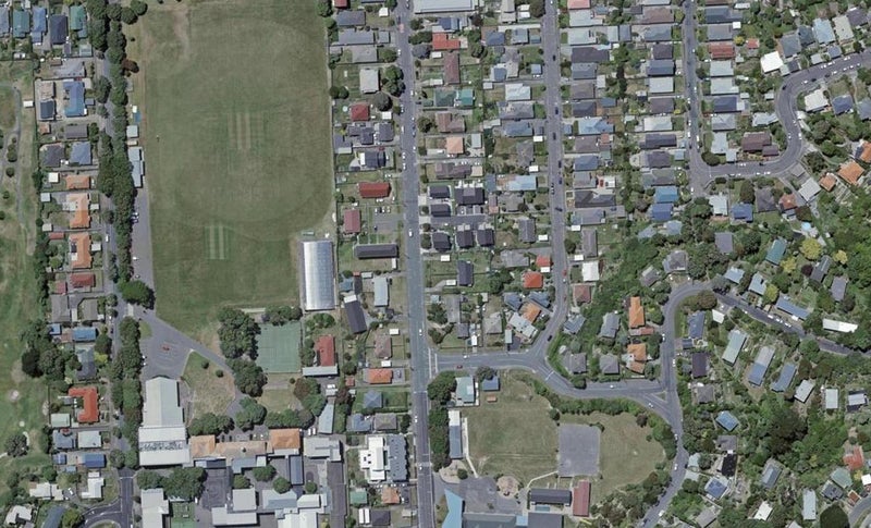 35 Strathmore Avenue, Strathmore Park, Wellington - Carousel 1