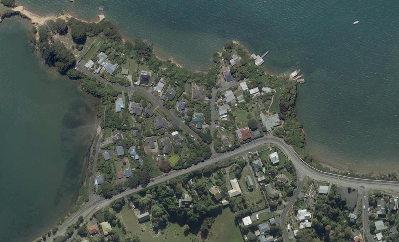 1 Cowal Street, Broad Bay, Dunedin - Carousel 1