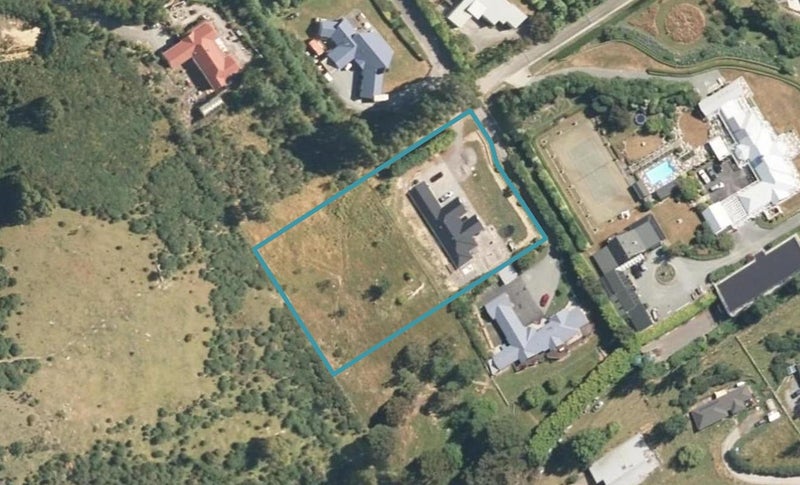 69 Emerald Hill Drive, Birchville, Upper Hutt - Carousel 1