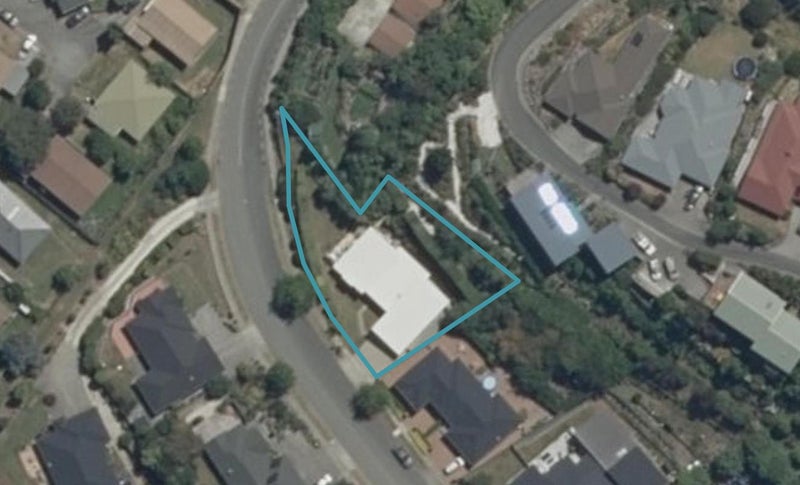 2 Frenchay Drive, Atawhai, Nelson - Carousel 1