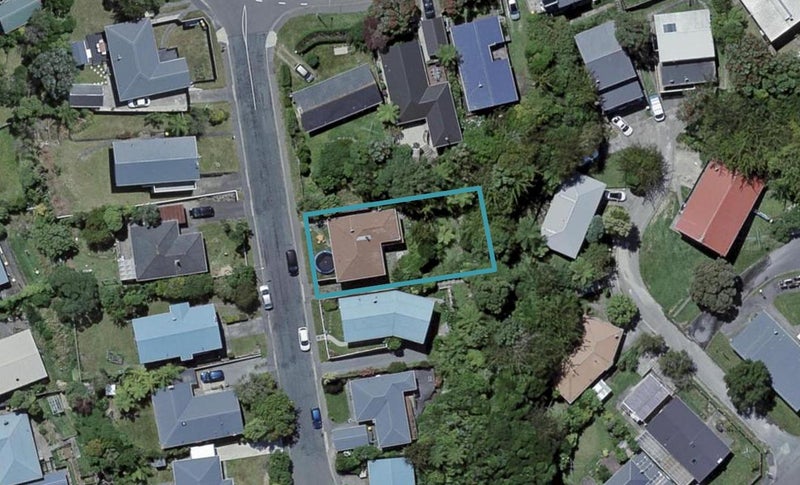 3 Pritchard Street, Newlands, Wellington - Carousel 1