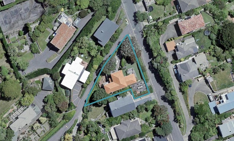 98 Donald Street, Karori, Wellington - Carousel 1