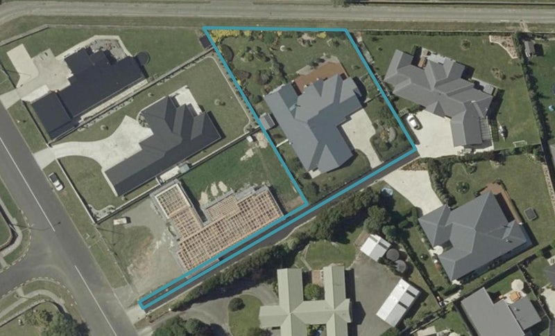 86C James Line, Kelvin Grove, Palmerston North - Carousel 1