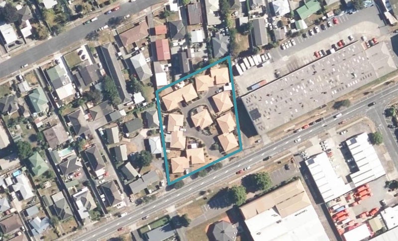 1/27 Lane Street, Wallaceville, Upper Hutt - Carousel 1
