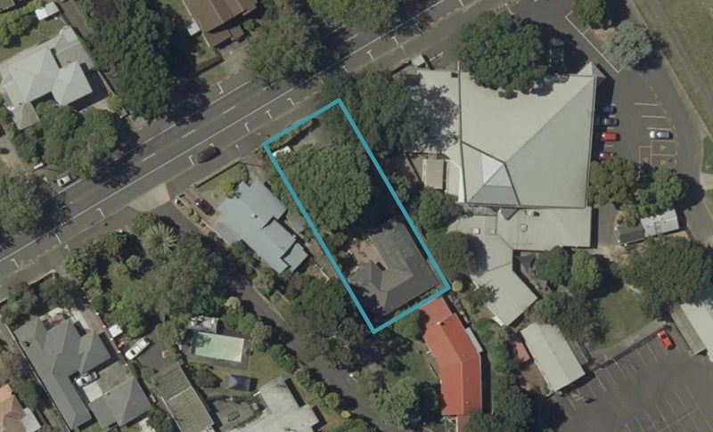 576 Featherston Street, Roslyn, Palmerston North - Carousel 1