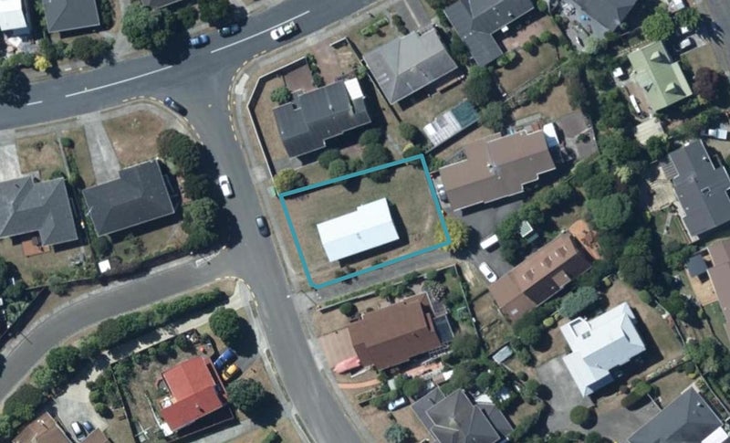 5 Halladale Road, Papakowhai, Porirua - Carousel 1