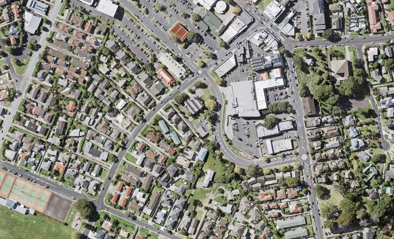 38C Moore Street, Howick, Auckland - Carousel 1