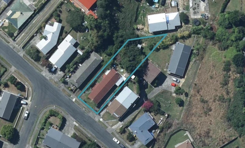 15A Rose Street, Ranui, Porirua - Carousel 1