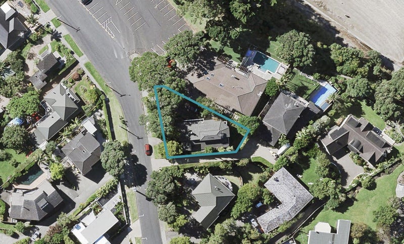 165 Mellons Bay Road, Mellons Bay, Auckland - Carousel 1