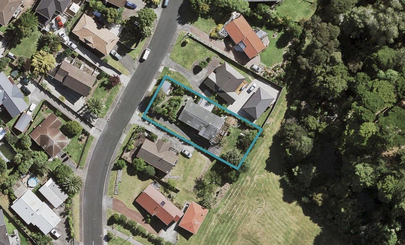 57 Vintage Drive, Henderson, Auckland - Carousel 1
