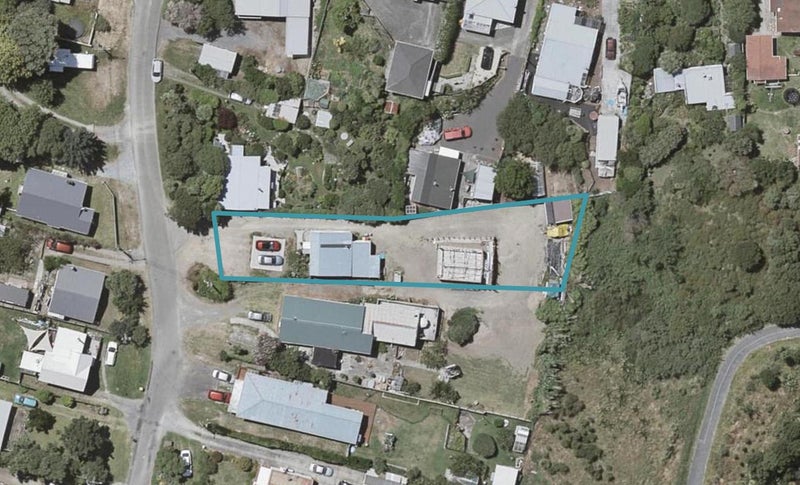7 Dell Road, Raumati South, Paraparaumu - Carousel 1